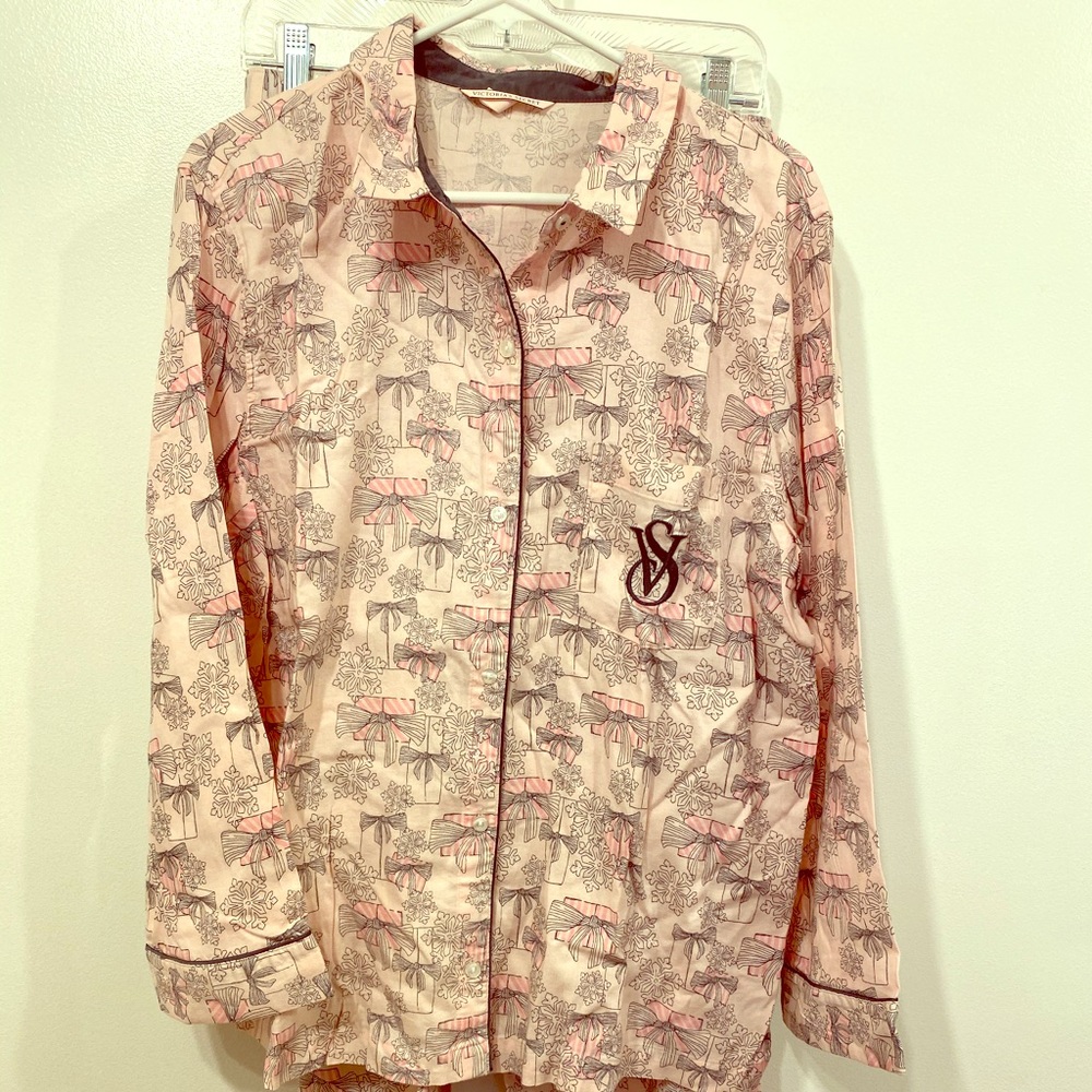 Victoria Secret Pajama Set